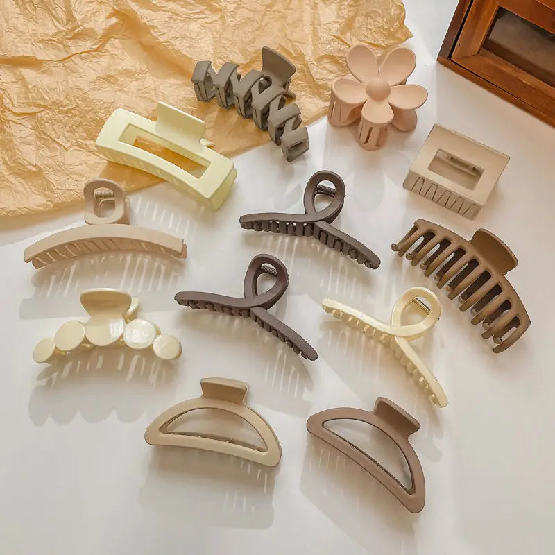 Plastic Hair Clip Set